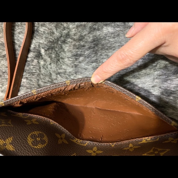 Authentic Vintage LOUIS VUITTON Orsay Clutch - Picture 13 of 13